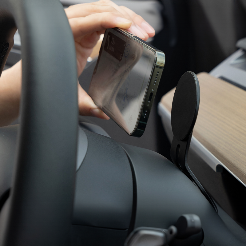 TITA Mobile Phone Holder For Tesla