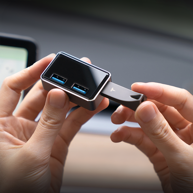 TITA Hub Docking Station Series
